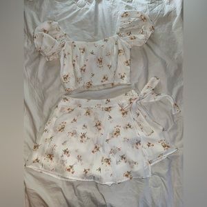 Altar’s State Two piece set.